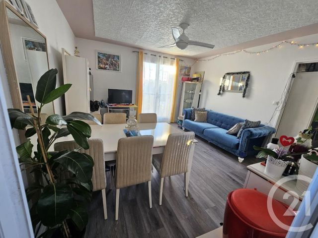 Appartement F3 à vendre - 3 pièces - 54.82 m2 - MARSEILLE - 13011 - PROVENCE-ALPES-COTE-D-AZUR - Century 21 Alphée Sga