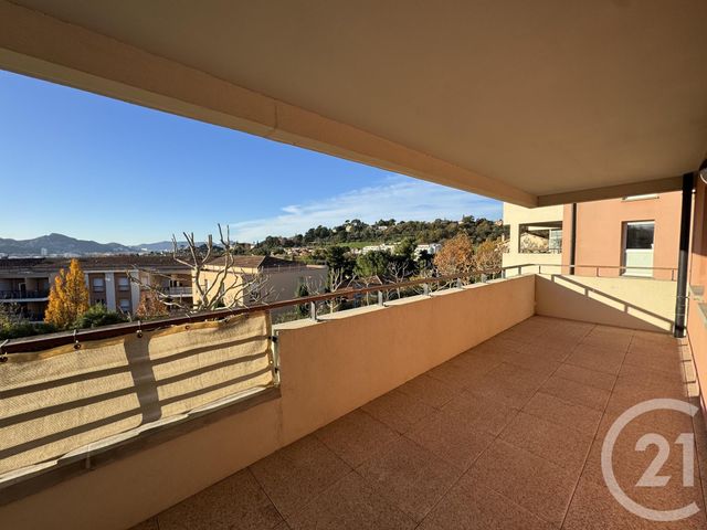 Appartement T3 à louer - 3 pièces - 62.12 m2 - MARSEILLE - 13012 - PROVENCE-ALPES-COTE-D-AZUR - Century 21 Alphée Sga